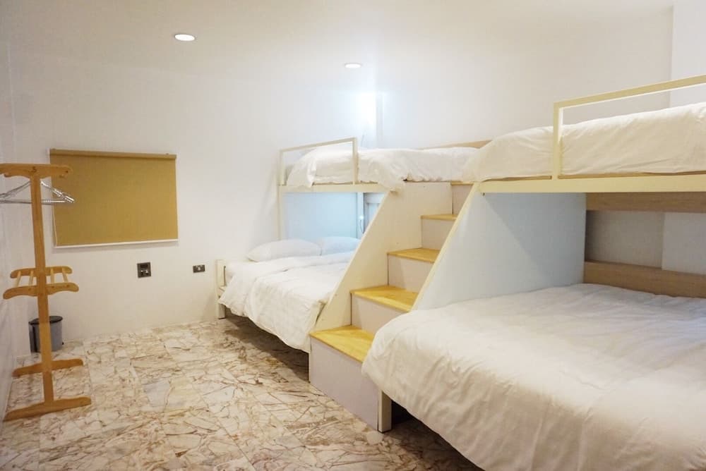 Boon Street Hostel