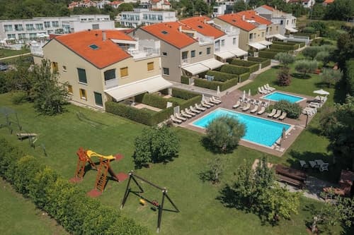 Apartments Maj Residence Premium