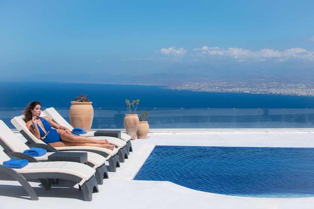 Villa Santorini, Wine Dark Sea Villas