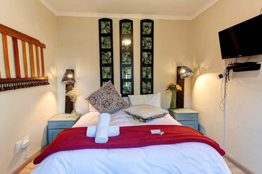 Strand Guesthouse - Hostel