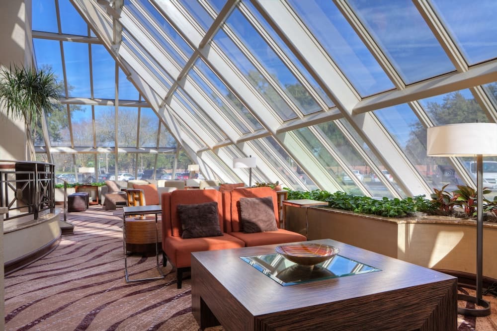 Lobi dinlenme salonu