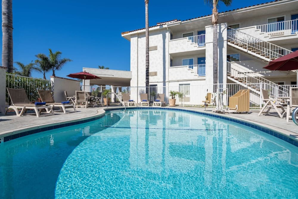 Motel 6 Ventura, CA - South