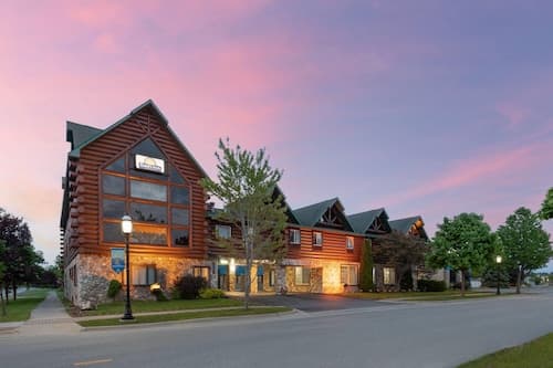 Days Inn by Wyndham Mackinaw City/Bridgeview Area