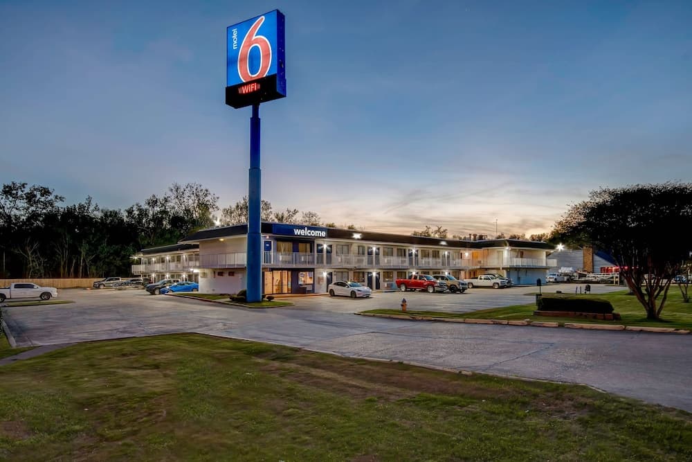 Motel 6 Port Allen, LA - Baton Rouge