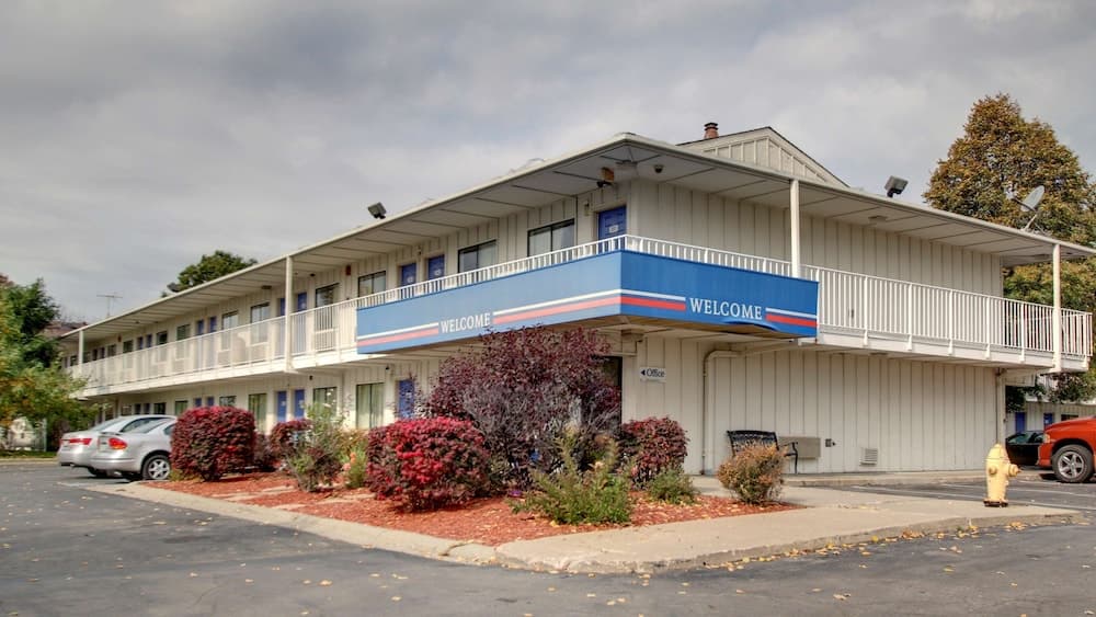 Motel 6 Des Moines, IA - North
