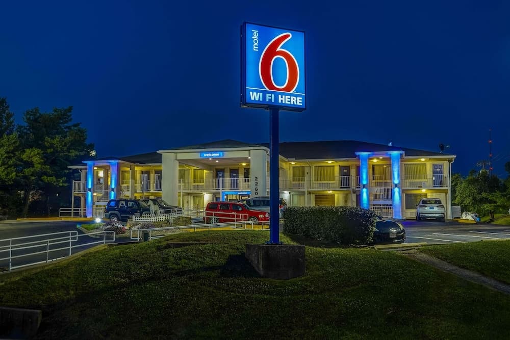 Motel 6 Lexington, KY - East I-75