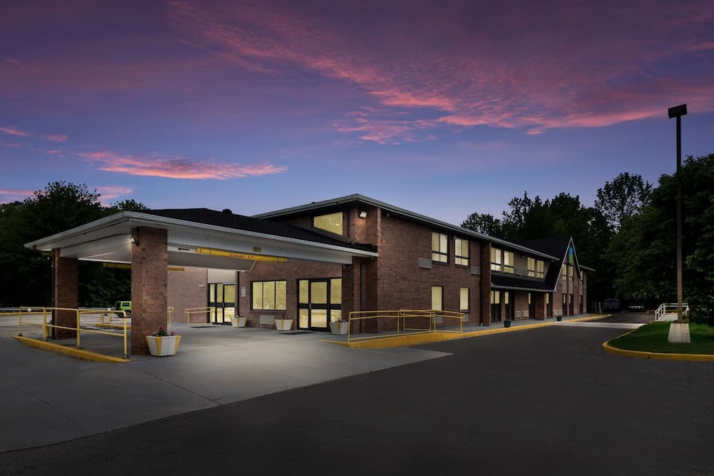 SureStay Hotel by Best Western Lewiston