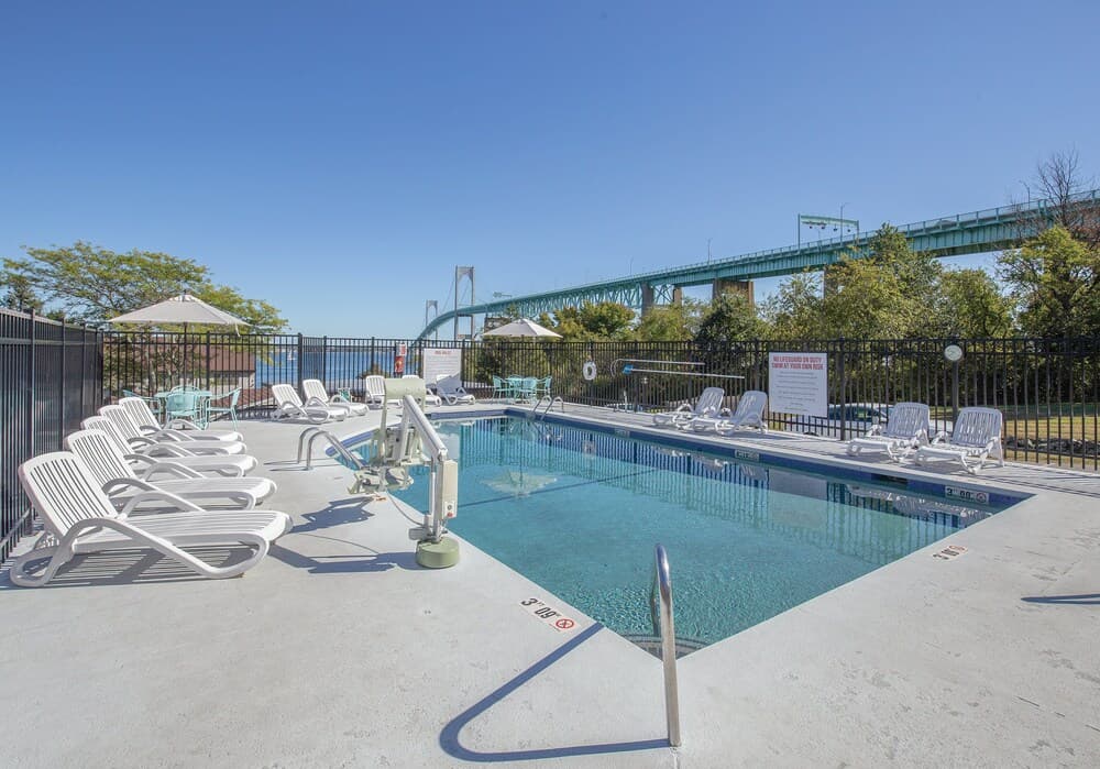 Club Wyndham Newport Overlook