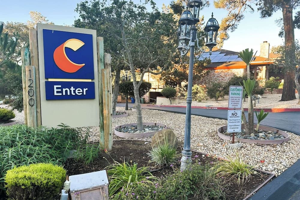 Comfort Inn Monterey Peninsula Airport