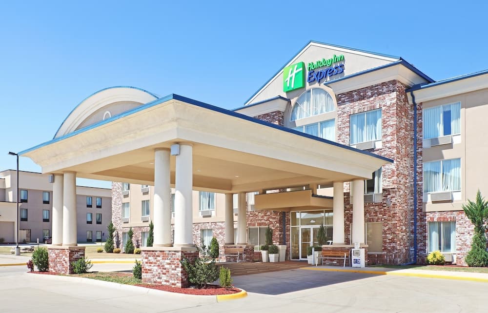 Holiday Inn Express Hotel & Suites Mountain Home by IHG
