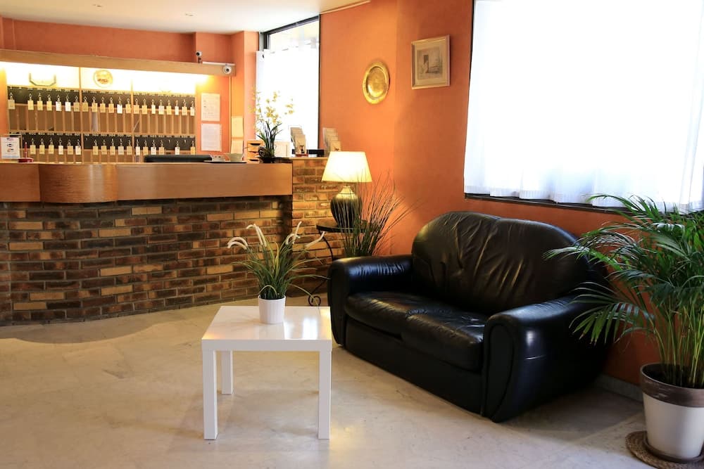 Hotel Paris Villette