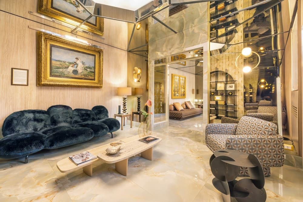 Lobi dinlenme salonu