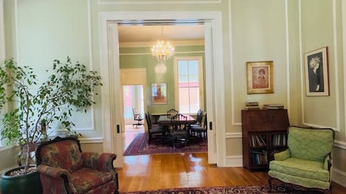 Rothschild-Pound House Inn