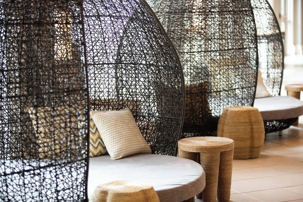 Lobi dinlenme salonu