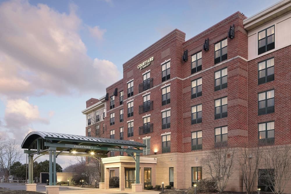 Courtyard by Marriott Saratoga Springs