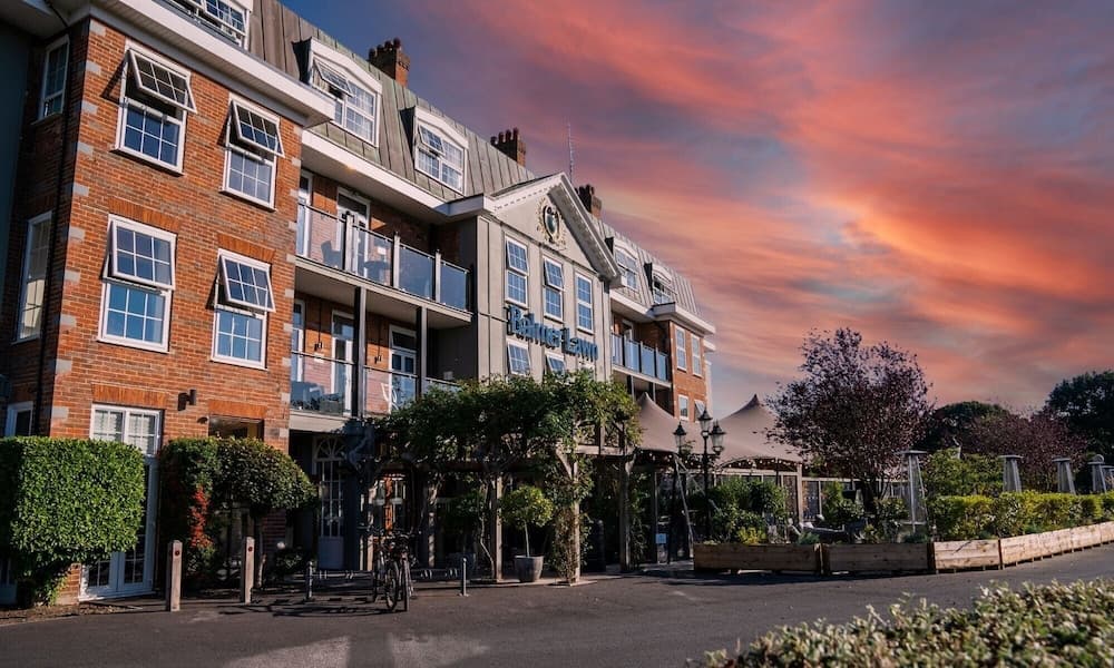 Balmer Lawn Hotel