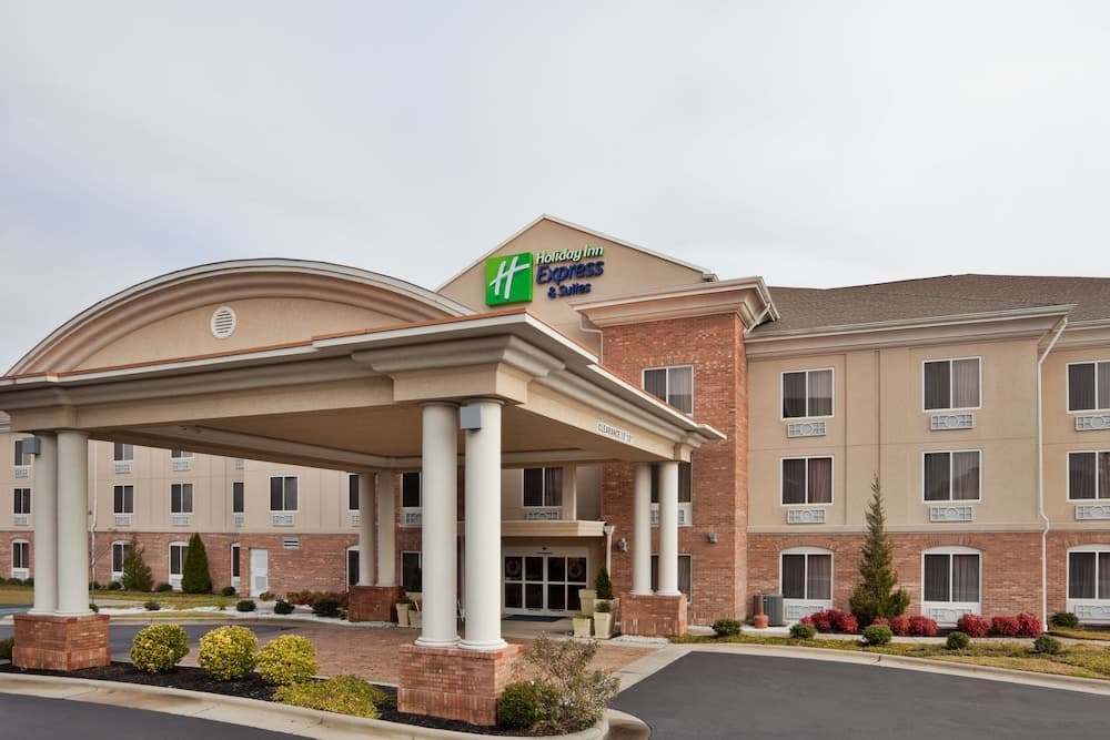 Holiday Inn Express Hotel & Suites High Point South by IHG