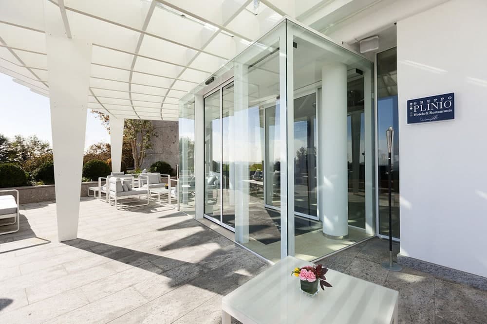 Albavilla Hotel & Co.