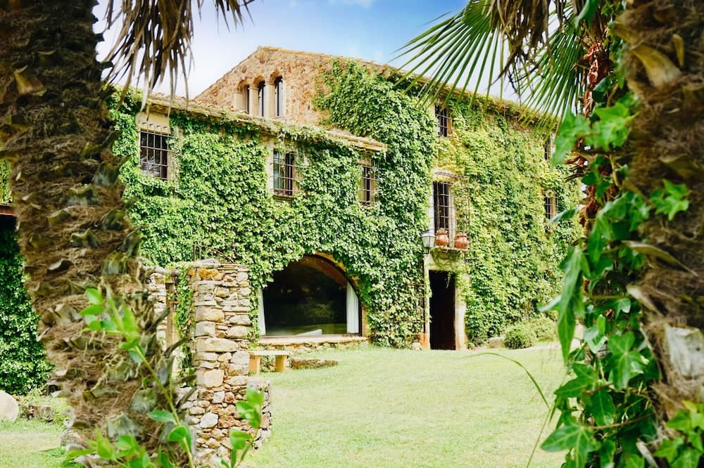 Mas Salvi Country Boutique Hotel