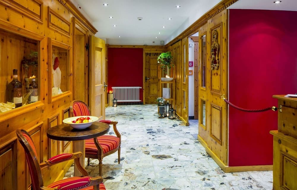 Lobi dinlenme salonu