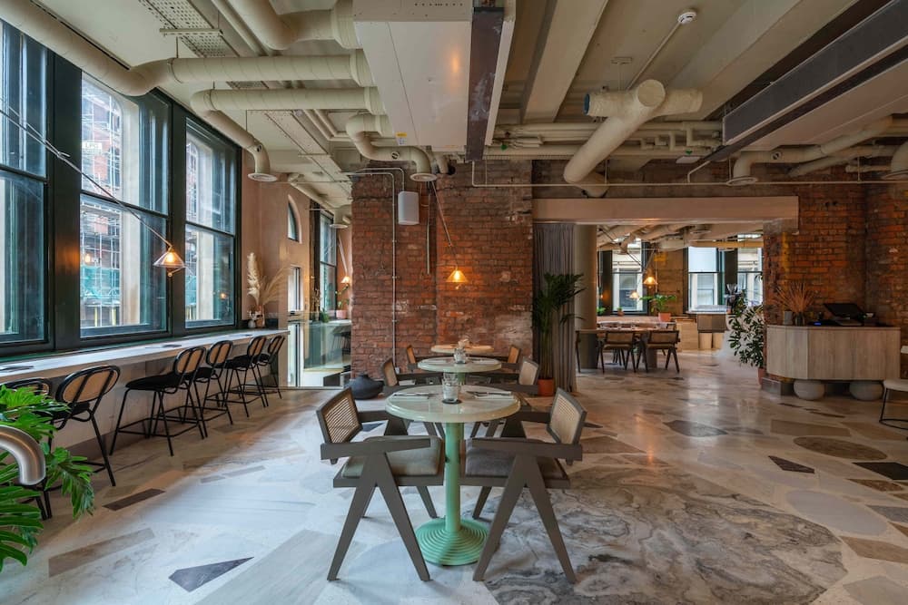 Lobi dinlenme salonu