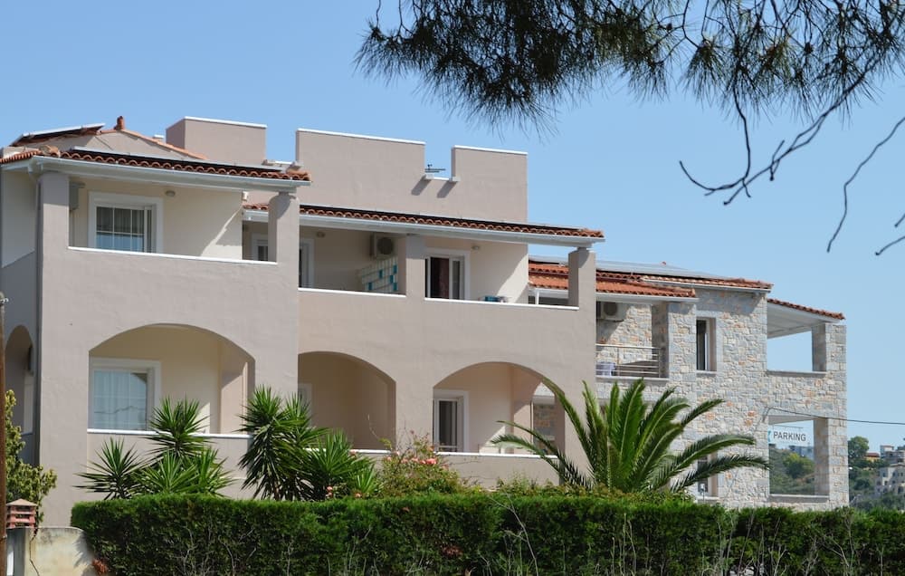 Diamond Palace Apartments