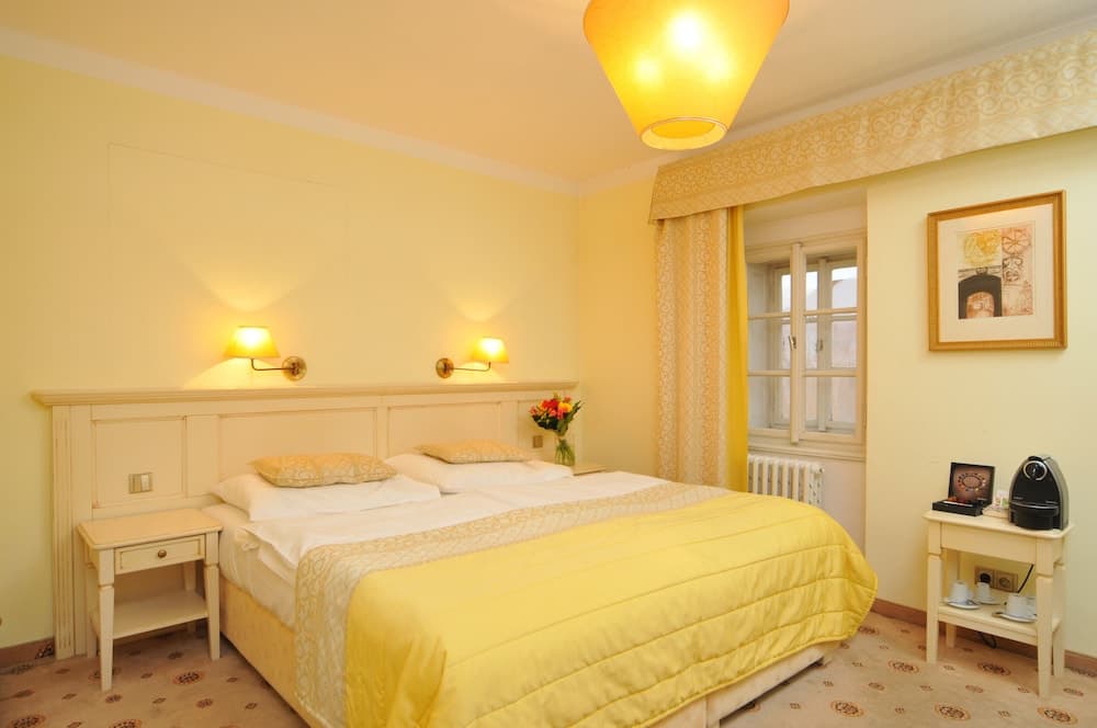 Hotel Metamorphis