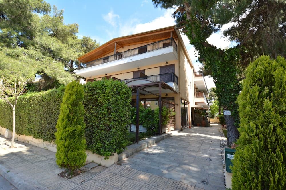 Konaklama yerinin ön cephesi