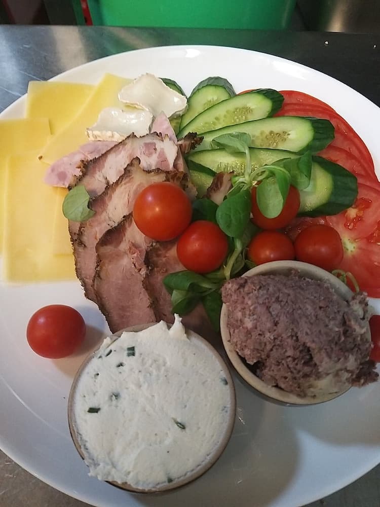 Kahvaltı servisi