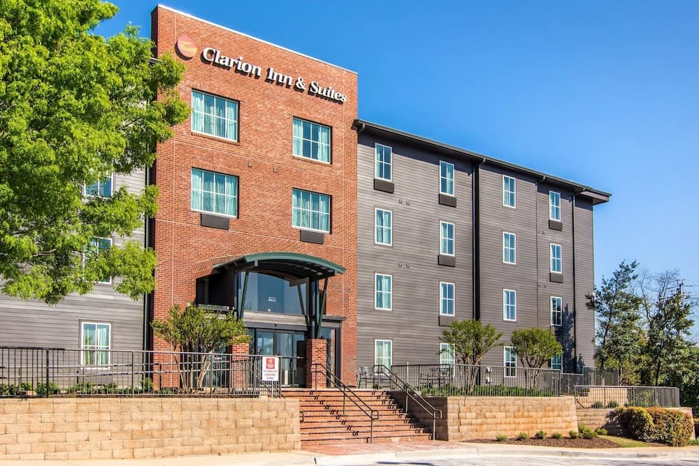 Clarion Inn & Suites Atlanta Downtown