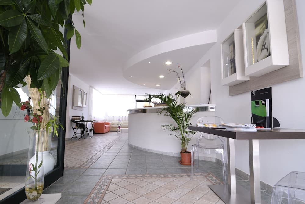 Hotel Ambrosio La Corte