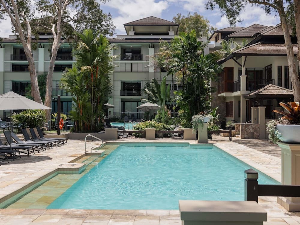 Pullman Palm Cove Sea Temple Resort and Spa