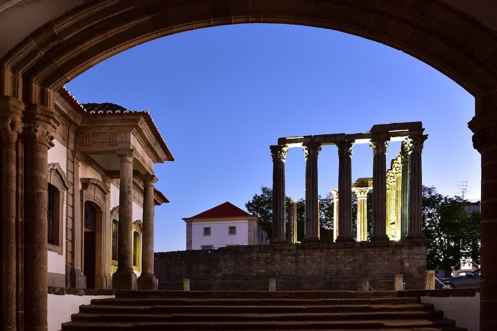 Pousada Convento de Evora - Historic Hotel