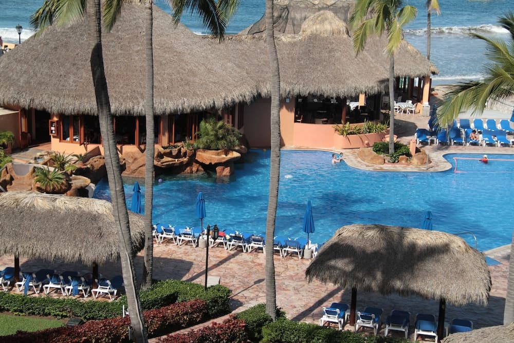 Torres Mazatlan Condominiums