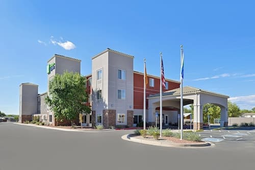 Holiday Inn Express Bernalillo by IHG