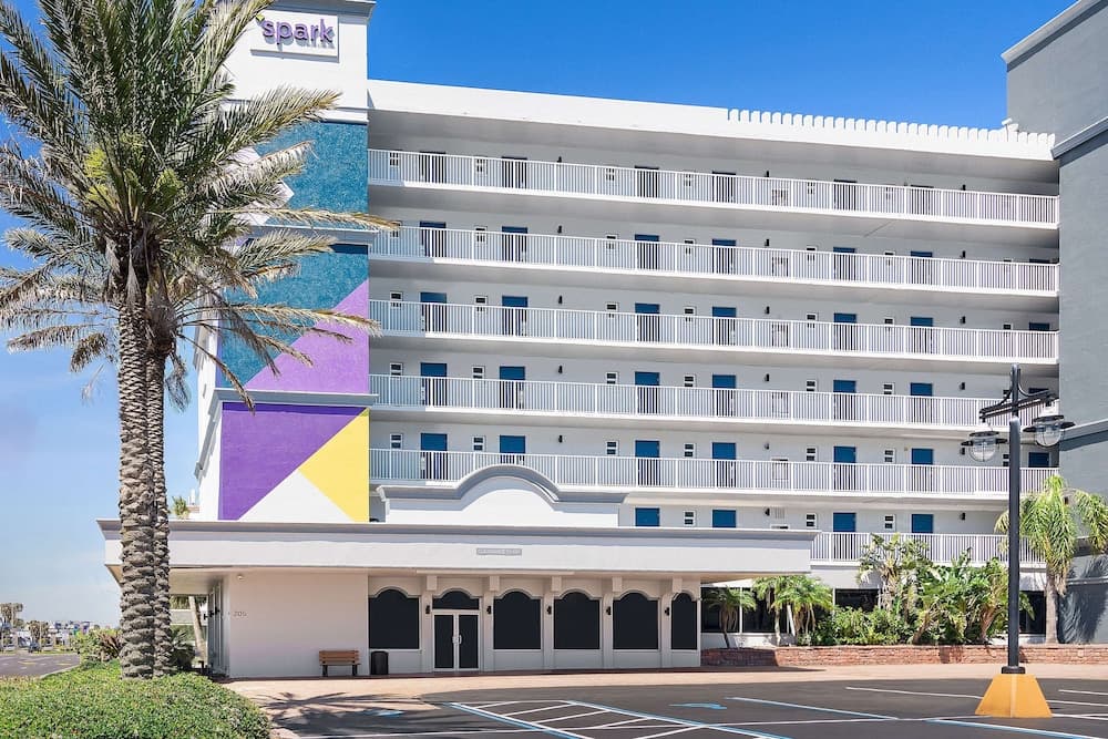 Spark by Hilton Ormond Beach Oceanfront