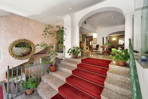 Colonna Palace Mediterraneo