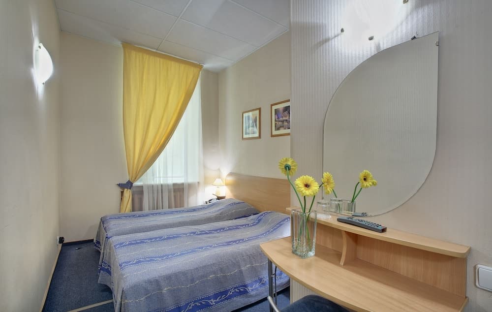 Rinaldi at Petrogradskaya