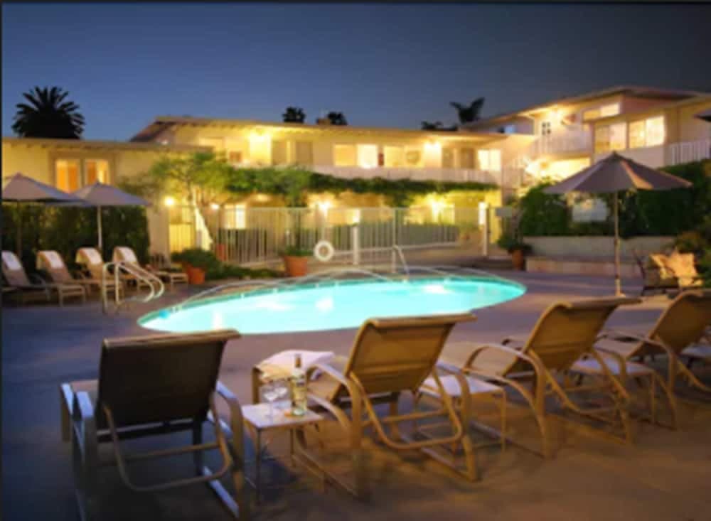 The Tides Laguna Beach