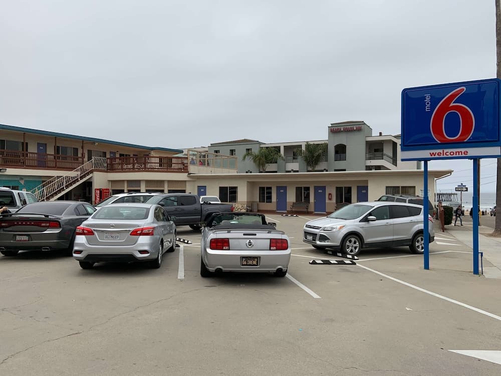 Motel 6 Pismo Beach - Pacific Ocean