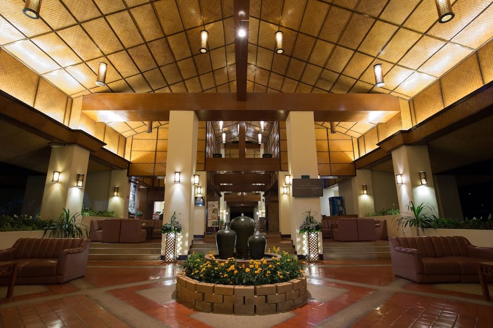 Imperial Phukaew Hill Resort