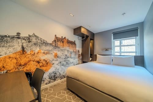 KM Hotel