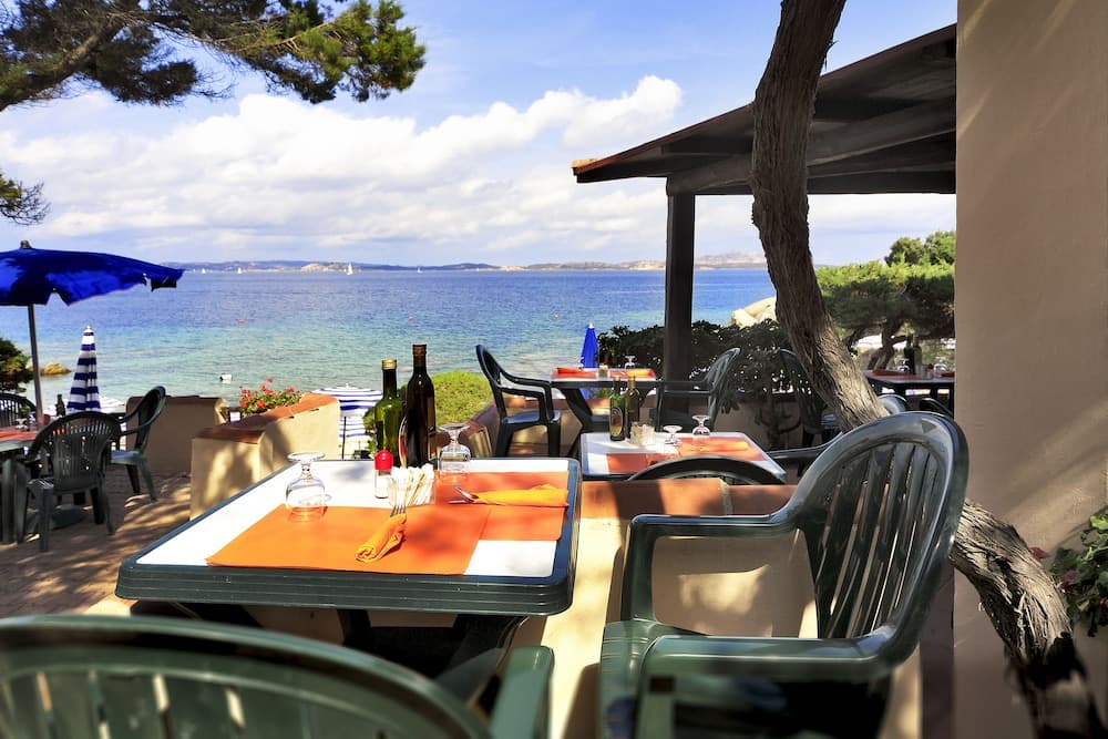 Açık havada yemek servisi