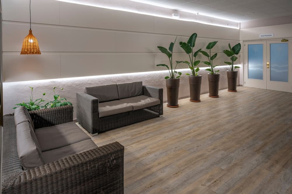 Lobi dinlenme salonu