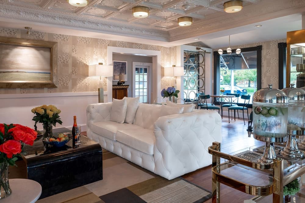 Lobi dinlenme salonu