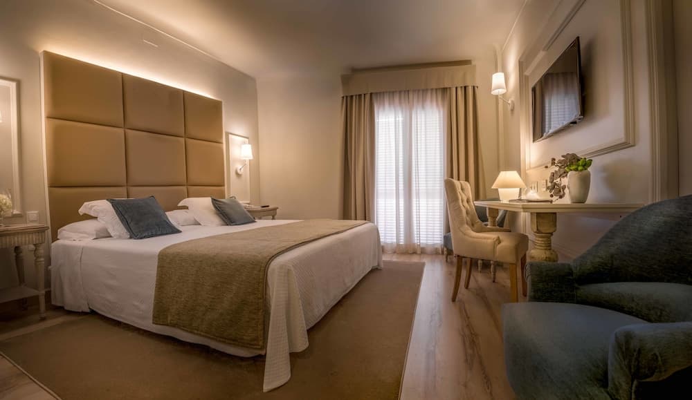 Hotel Pirineo Figueres by Pierre and Vacances