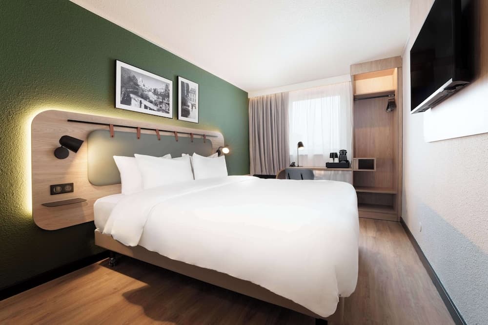 Hôtel Campanile Argenteuil