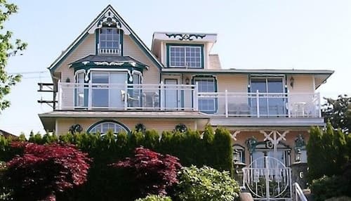 Ocean Breeze B&B