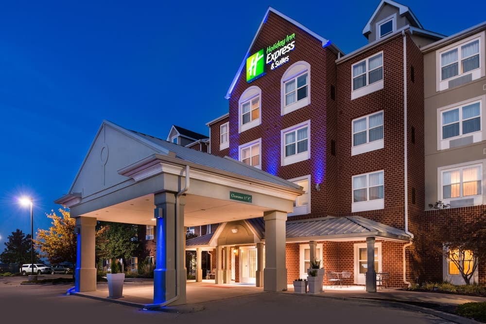 Holiday Inn Express St. Louis West - O'Fallon by IHG