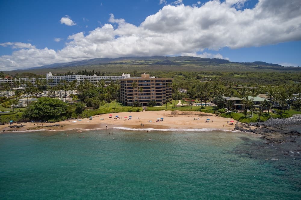 Polo Beach - CoralTree Residence Collection